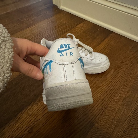 Nike Air Force 1’s with custom rainbow drop design (size 4.5Y) - Picture 5 of 6